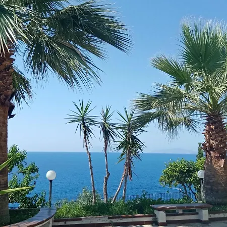 B&B Villa Skino Gioiosa Marea